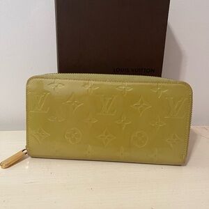 Louis Vuitton Glossy Yellow Wallet